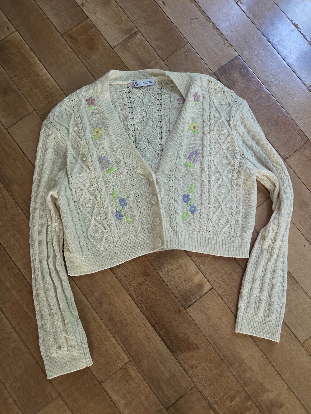 Zara Floral Embroidered Cable Knit Cardigan Sweater Cottagecore Grandpa Chic L - Picture 3 of 7